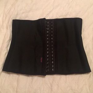 Waist Trainer